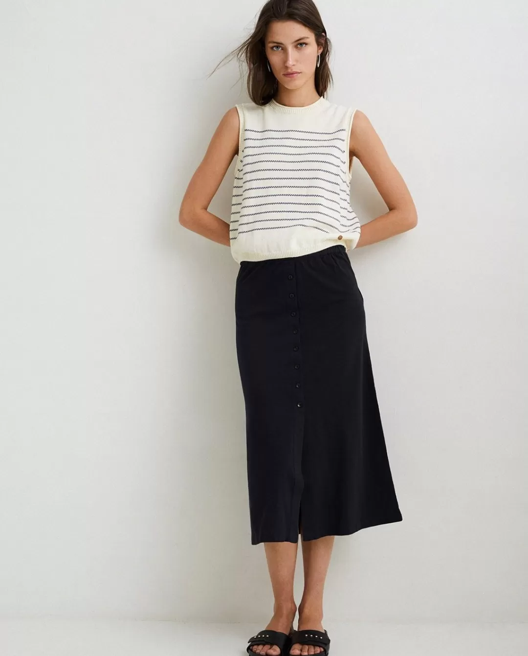 YERSE Cotton Midi Skirt Black