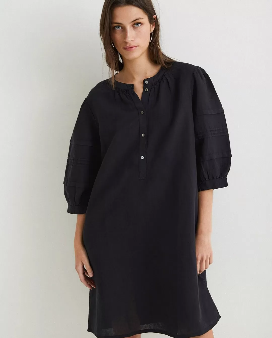 YERSE Cotton-Linen Dress Black