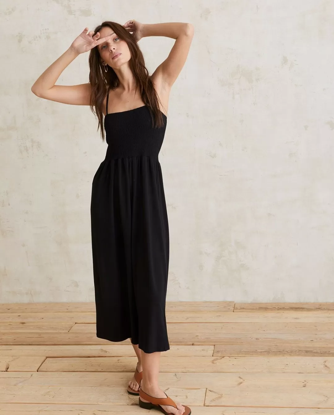 YERSE Dress Gathered Straps Black