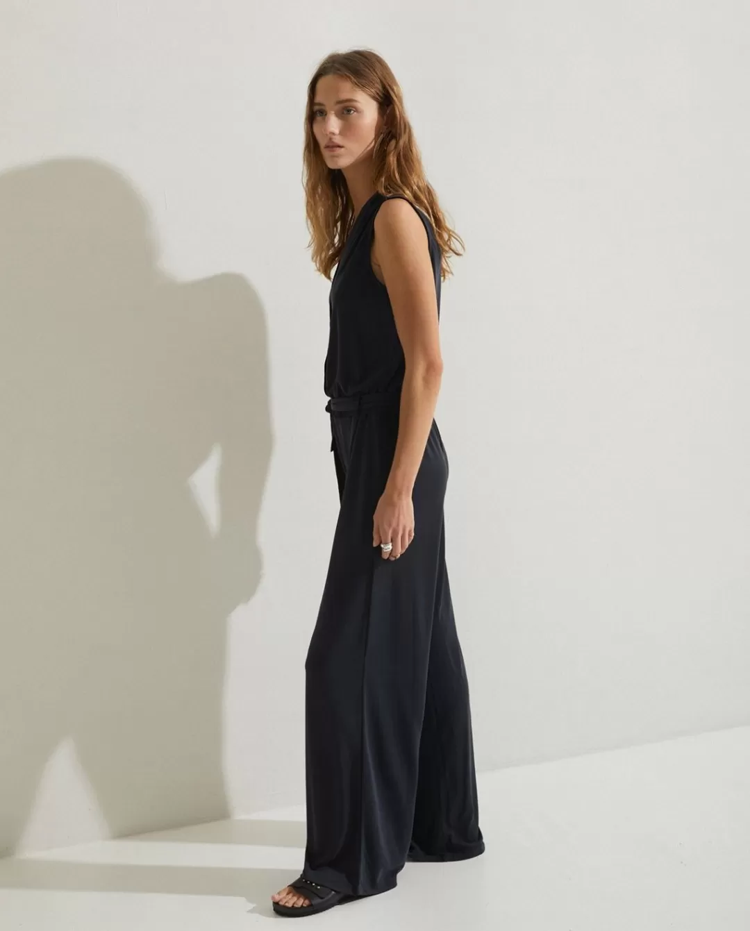 YERSE Flowy Belted Jumpsuit Grey