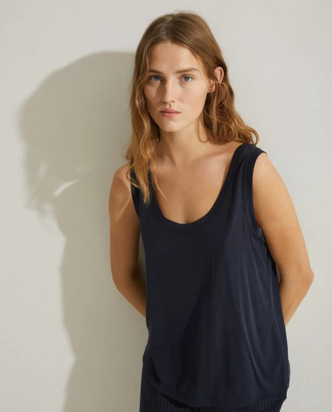 YERSE Flowy Camisole Top Navy