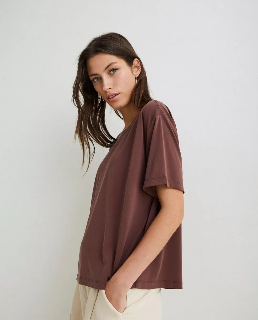 YERSE Flowy T-Shirt Chocolate