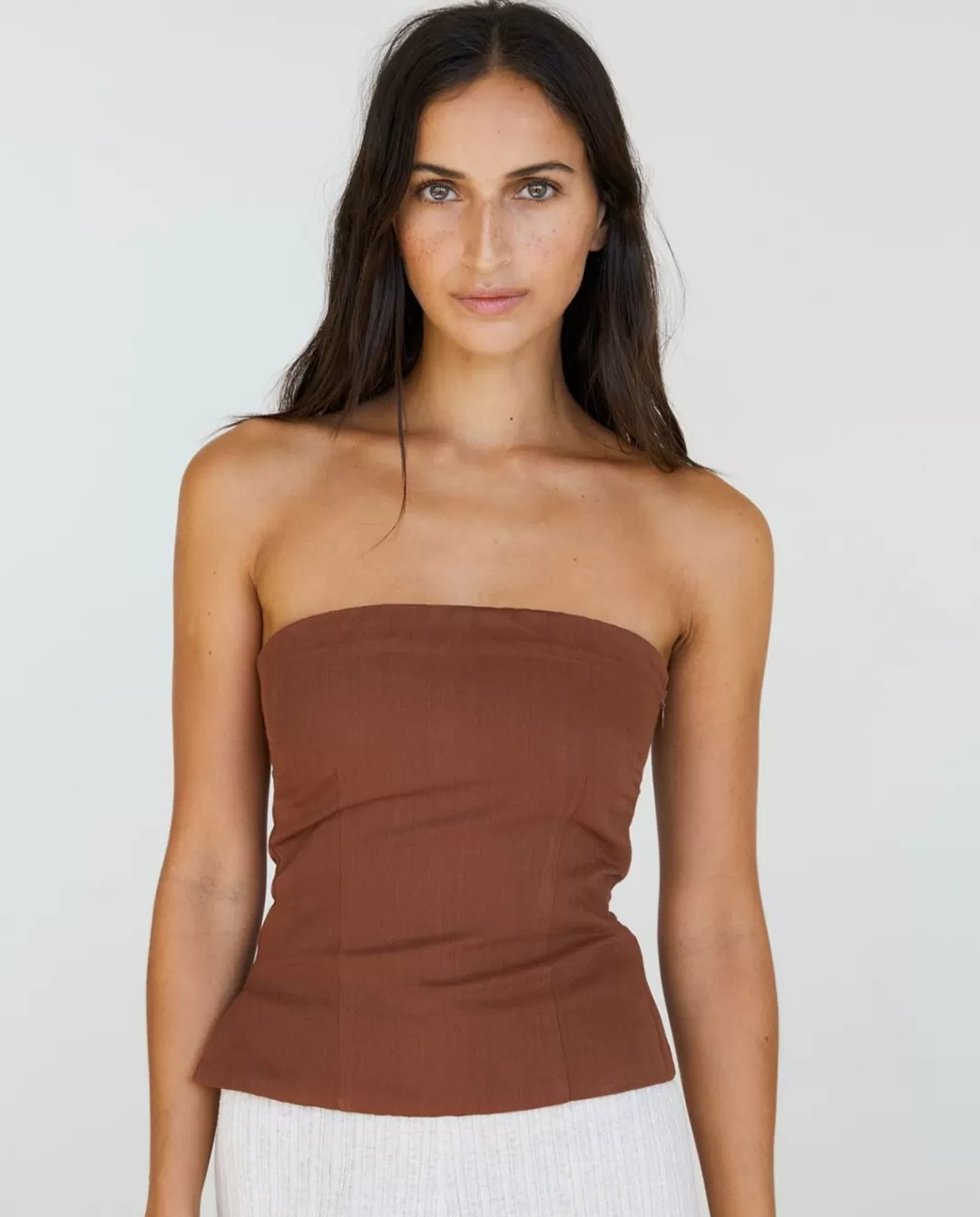 YERSE Strapless Top Chocolate