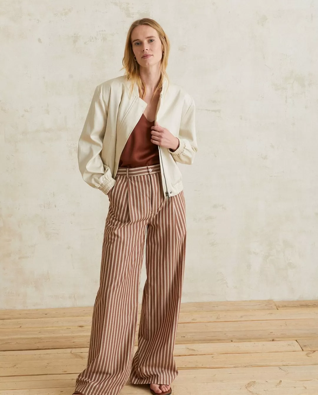 YERSE Wide-Leg Cotton Trousers Chocolate Stripes